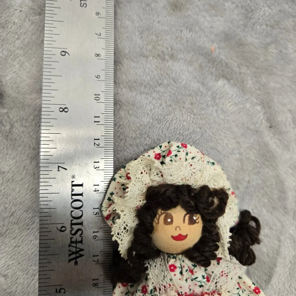 Vintage Handmade Wooden Head Doll Floral Prairie Dress Lace Trim Folk Art‎ 7.5
